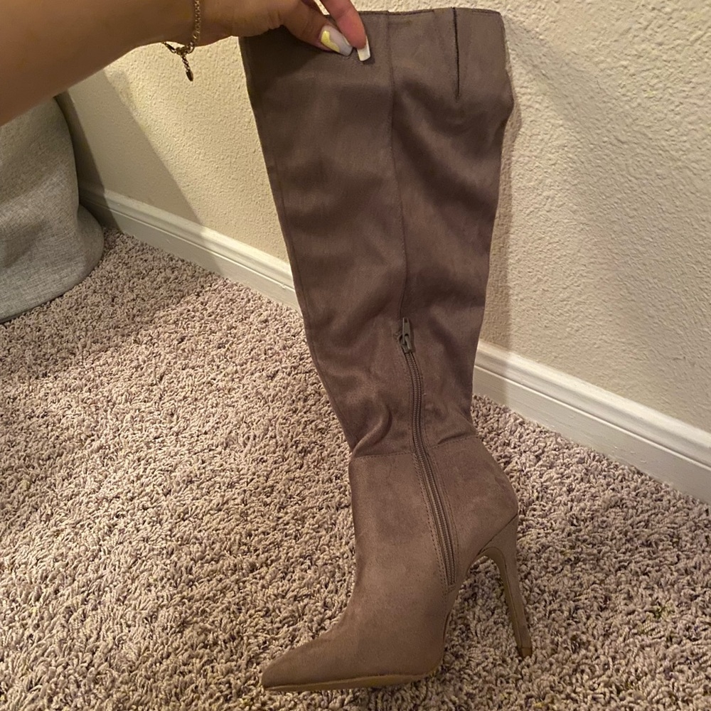 Knee high heel boots